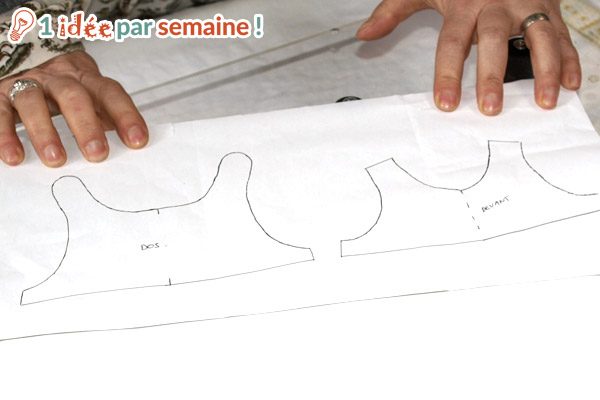 Décalquez la deuxième moitié du patron