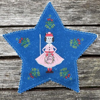 Etoile Déco de Noël Madame Chat en Robe Rose Fond Bleu - Velours Seul