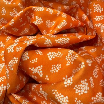 Tissu satin de coton, Collection Ricolette - Grumeaux - fond corail clair marbré – Image 3
