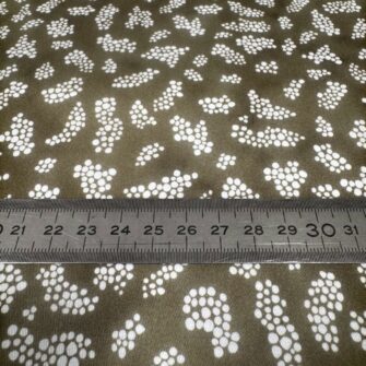 Tissu satin de coton, Collection Ricolette - Grumeaux - fond vert – Image 3
